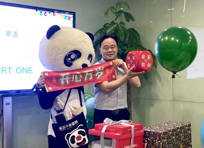 綠色是夏日的一抹清涼，是歐賽斯的一場生日盛宴